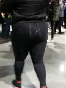 Candid Large Big Ass In Black Spandex