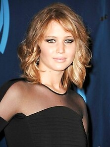 Jennifer Lawrence Looking Glamorous In Her Black Dress