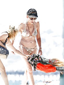 Sharon Stone Bikini Oops At Venice Beach - Aug2016