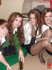 Sexy Babes In Tights Pantyhose Nylons 82