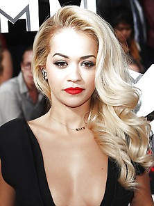 Rita Ora Sexy Blonde Celebrity