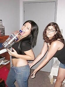 Real Hot Amateur Teen Sex College Party Check Out These Sex Pics
