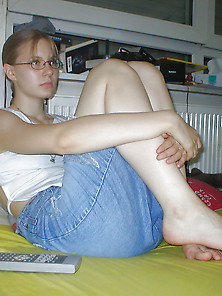 Innocent Young Cutie Suck And Pose