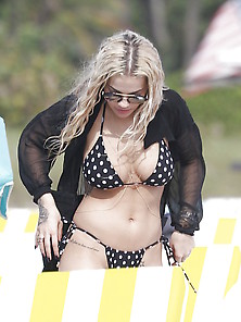 Rita Ora: Sexy Polka Dot Bikini - Ameman