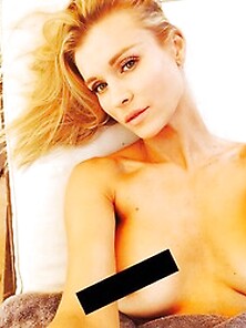 Sexy Selfies Of Joanna Krupa