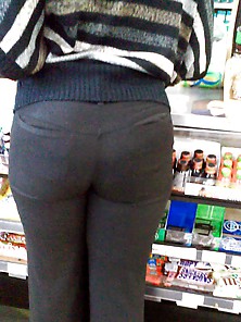 Phat Ass At 7 Eleven