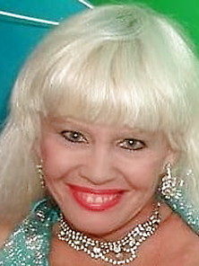 Daphne Laporte - Blondie