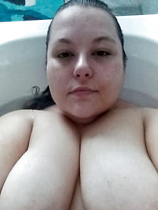 Fat Slut Shows Her Tits And Cunt