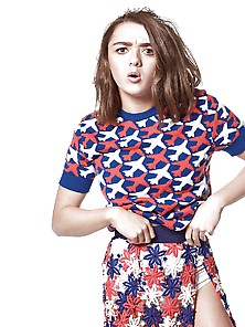 Maisie Williams Very Hot Photoshoot