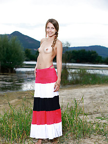 Oversized Skirt Braided Brunette Revealing Her Naked Body Outdoo