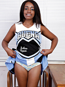 Ebony Cheerleader With Wonderful Natural Melons Climbs On The Ta