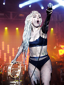Lady Gaga Sexy Live Hq (Ccm)