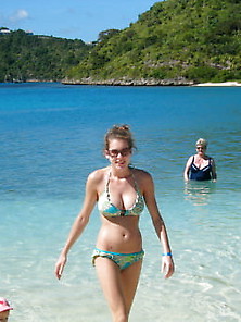 Big Tit Bikini Girl On Vacay With Mom