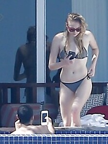 Sophie Turner Flips You Off For Being A Creep