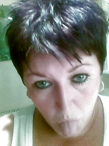 49 Year Old British Face To Cum On Nice Lips