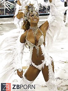 Samba Dancers Unwrap