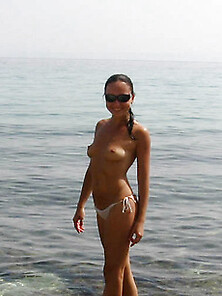 Hot Naked Beach Babe