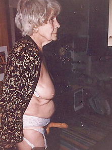 Grandma Horny And Fat - Oma Geil Und Fett - 156