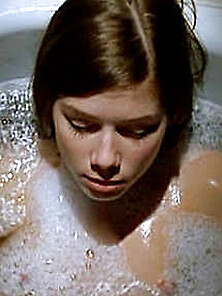Nikki Sanderson Nude And Hot In Bubble Bath