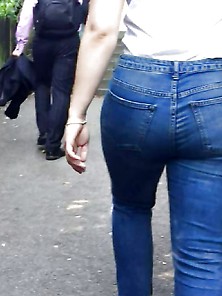 Blondes Hot Ass Squeezed Into Her Jeans