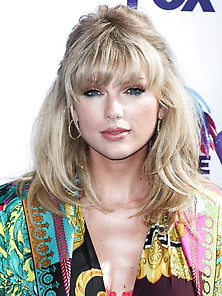 Sexy Taylor - Teen Choice '19