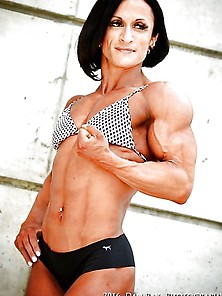 Tamara Qureshi - Female Bodybuilder