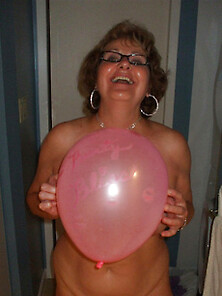 Balloons Boobs Bath & Boy Toy