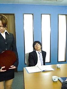 Sexy Asian Office Girl Blows Her Coworkers