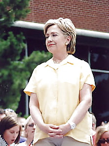 Hillary Clinton Sexy Pictures