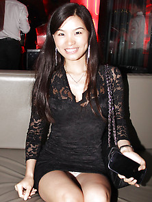 Sexy Chinese Girl Upskirt