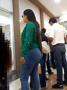 Voyeur Mexicanas Nalgona En Jeans