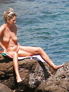 Milf Naked On The Fkk Beach In Spain