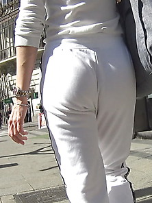 Sexy Ass Blonde In White Jogging Pants Vidcaps