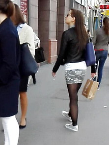 Candid Girl In Pantyhose 001