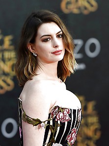 Anne Hathaway - Nice Boobage X