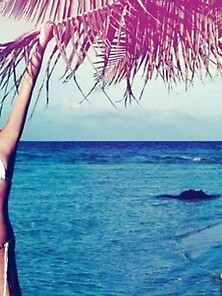 Fesity Kate Upton Modeling Beach Bunny Swimwear