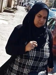 Hijab Mature Mother With Big Natural Tits Spy In Street