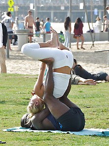Interracial: Yoga