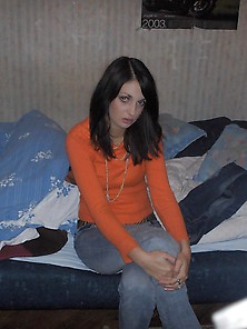 Brunette Webfind (Pictures From 2003-Ish)