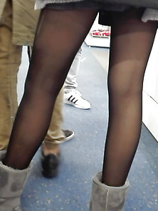 Beauty Legs With Black Stockings (Teen) Candid Pantyhose
