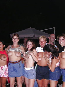 Outdoor Flashing Tits 001.