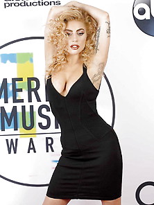 Lady Gaga American Music Awards 2017 (11-19-17)