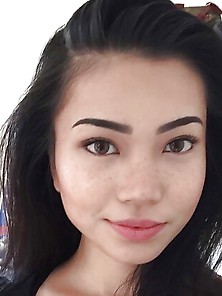 Chinese Girl Selfies