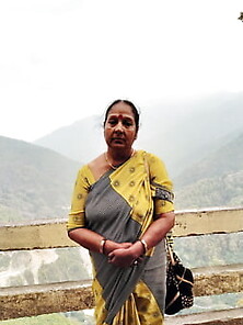 Randi Housewife From Kolkata