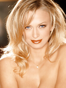 Playmate Exclusives May 2003 Laurie Jo Fetter&he