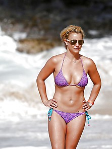 Britney Spears Bikini!
