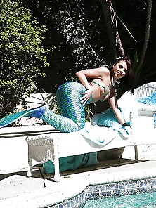 Anal Loving Whore Adirana Posing Poolside In Mermaid Cosplay