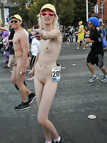 Full Frontal At Bay To Breakers 2013