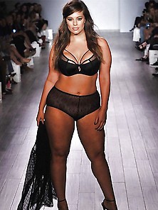 Plus Sized Models.  Non-Nude