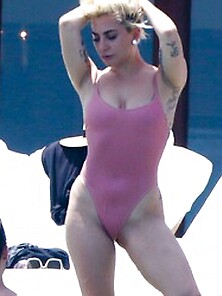 Sexy Photos Of Lady Gaga